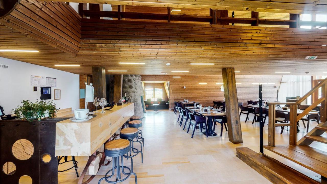 Cuibul De Lemn Hotel Rîşnov Luaran gambar