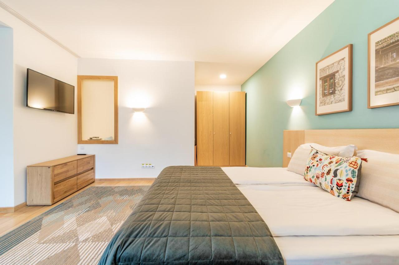 Cuibul De Lemn Hotel Rîşnov Luaran gambar